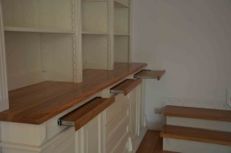 Biblioteczka "IZI"