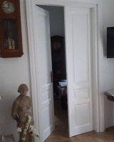 Drzwi podwójne białe.